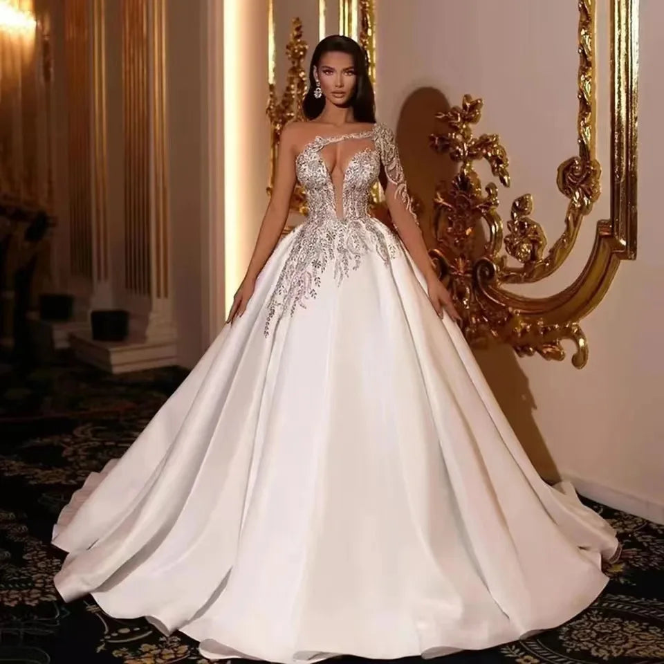 Boutique HOT SALE  New Exquisite Deep V-Neck Sexy Rhinestones Luxurious Elegant Temperament Sexy Wedding Dress Bridal Gowns Women Luxury Clothing Supplies