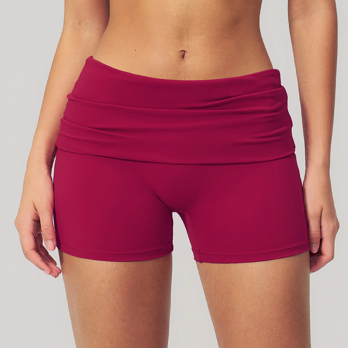 8 Colors Women's Sexy Activewear Fitness Yoga Trendy Stylish Casual Gym Workout Clothing Fold Over Waistband Pants Tummy Control Butt Lifting Yoga Shorts Women Sports Clothing Supplies