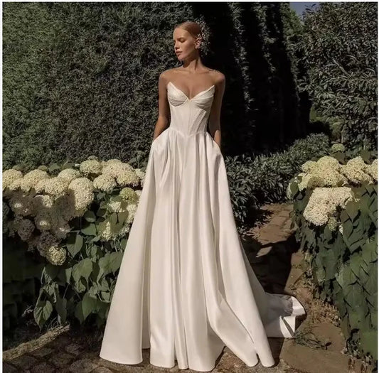 Boutique HOT SALE NEW Design Plus Size Ivory/White Color Elegant Top Quality Luxurious Satin Light Women's Wedding Dress Summer Strapless Sleeveless Slim Waist Pleat Sweep Bridal Gown Ladies Luxury Apparel Supplies