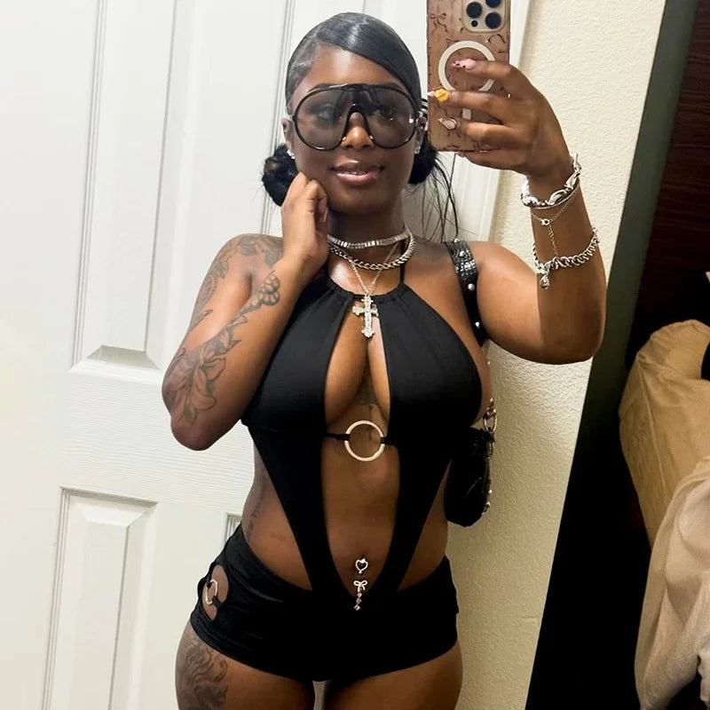 Hot Sexy New Summer Sexy Backless Jumpsuit for Women Halter Neck O-Ring Hollow Out Night Clubwear Evening Beach Party One Piece Playsuit Women Summer Spring Fashion Apparel Supplies