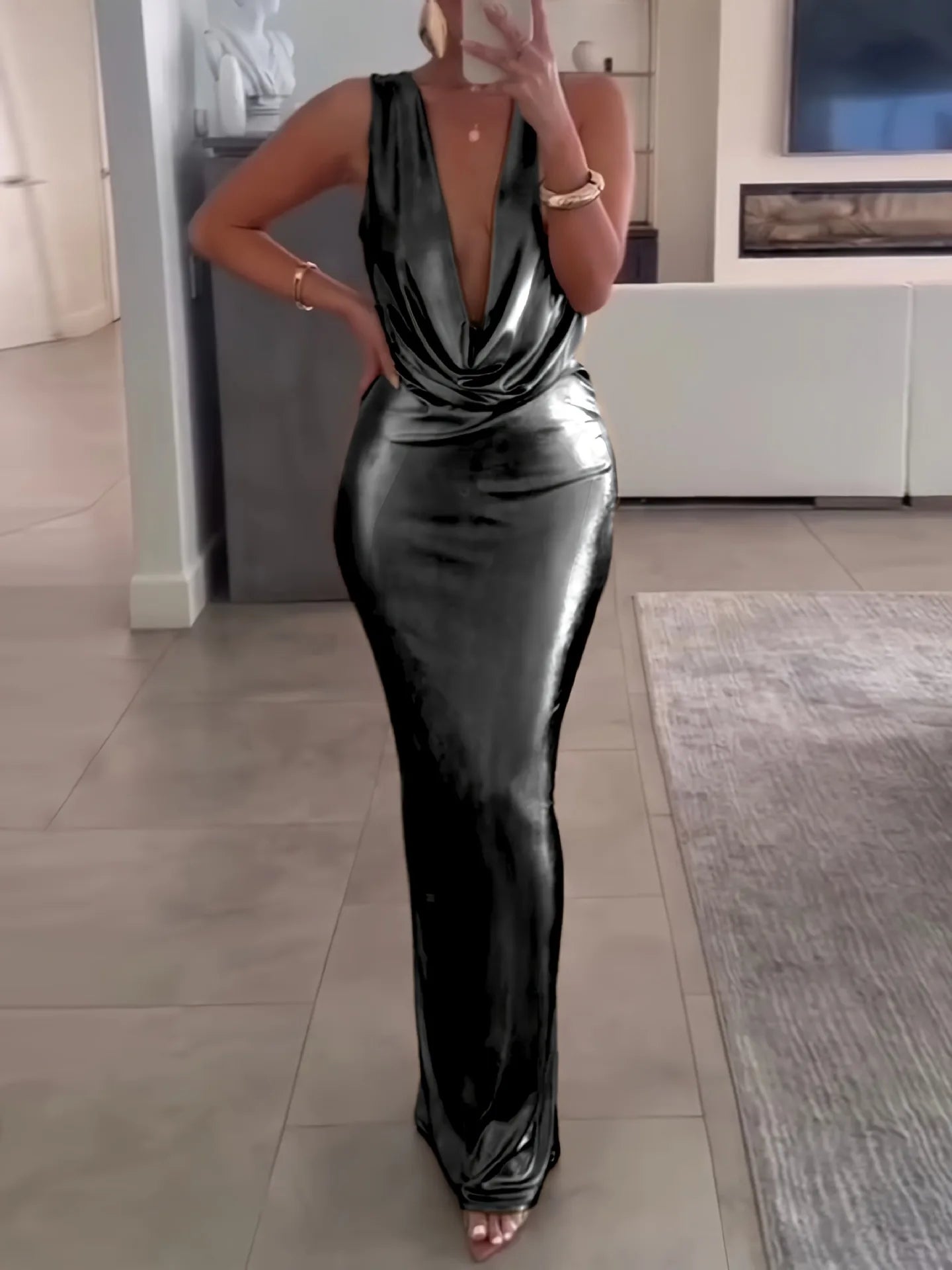 NEW Golden/Silvery Color Summer Elegance Evening Party Metallic Sexy  Maxi Dress  Ladies Sexy Deep V-Neck Backless Night Dinner Dress Event Dresses Ladies Luxury Apparel Supplies