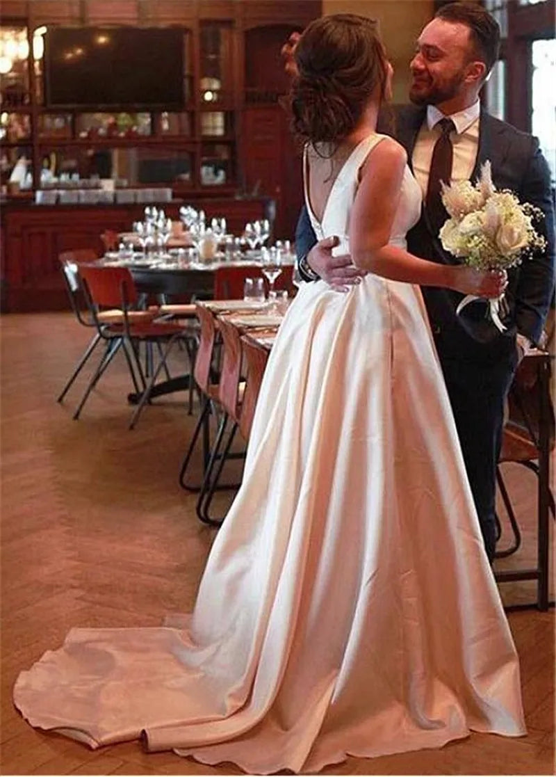 NEW Arrivals Simple A-Line Boho Beach Women Female Wedding Dresses V-Neck with Bow Sleeveless Bridal Gown Plus Size Vintage Princess Wedding Party Dress Girls Ladies Luxury Fashion Clothing Supplies