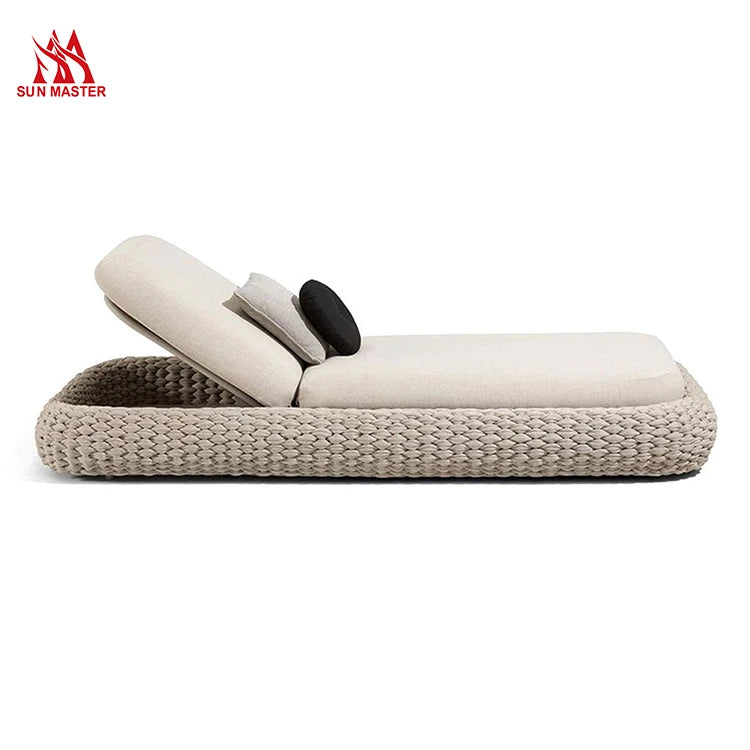 NEW Luxury Rattan Top Quality Modern Design Hotel Villa Resort Home Outdoor Swimming Pool Sun Lounger Aluminum Frame Sunbed Foldable Garden Lounge Chair Luxury Furniture Supplies