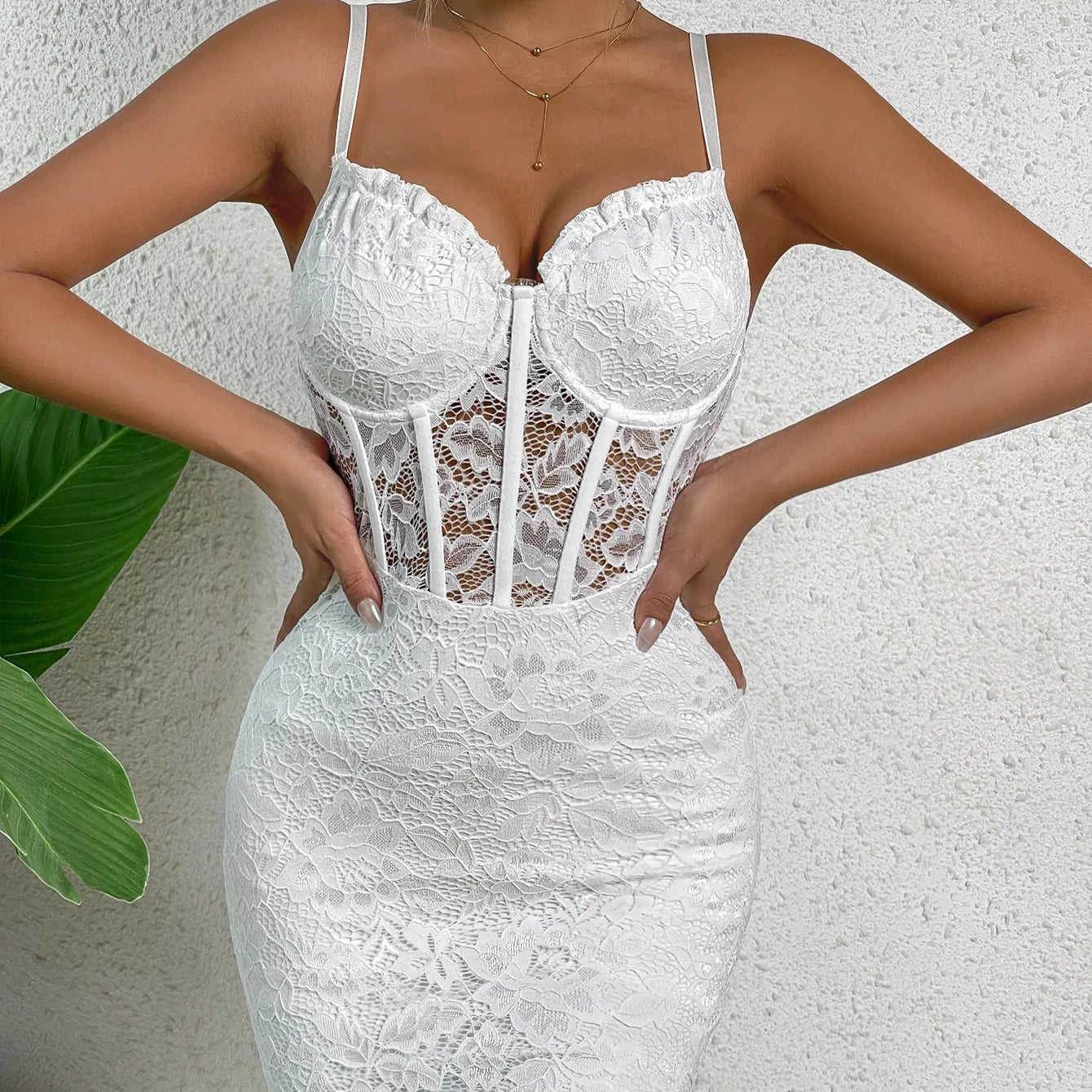 Black/White Color Women's Spring Summer Boutique Hot Sale Clothing Strapless Sleeveless Bustier Evening Dating Party Mini Dress Lace Bandages Solid Sweet Vacation Look Ladies Sexy Clothing Supplies
