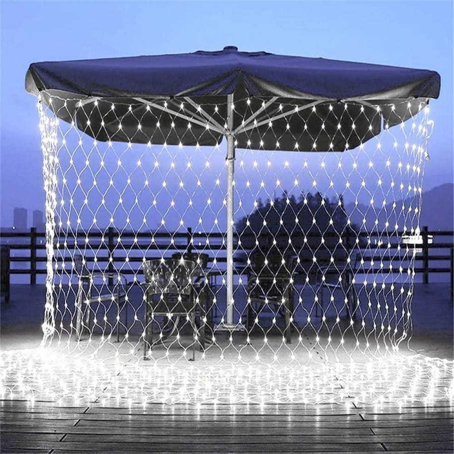 NEW Arrivals Waterproof 2x2M 3x2M LED Net Mesh Fairy String Lights Garland Window Curtain Christmas Garden Lights Wedding Party Holiday Light Outdoor Holiday Decoration Supplies
