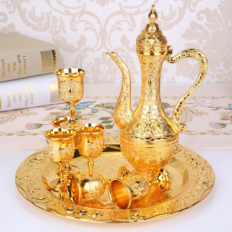New Arrival 8 Colors Elegant Golden White Wine Set Court Wine Jug Cups Plate Set Home Bar Exquisite Decor