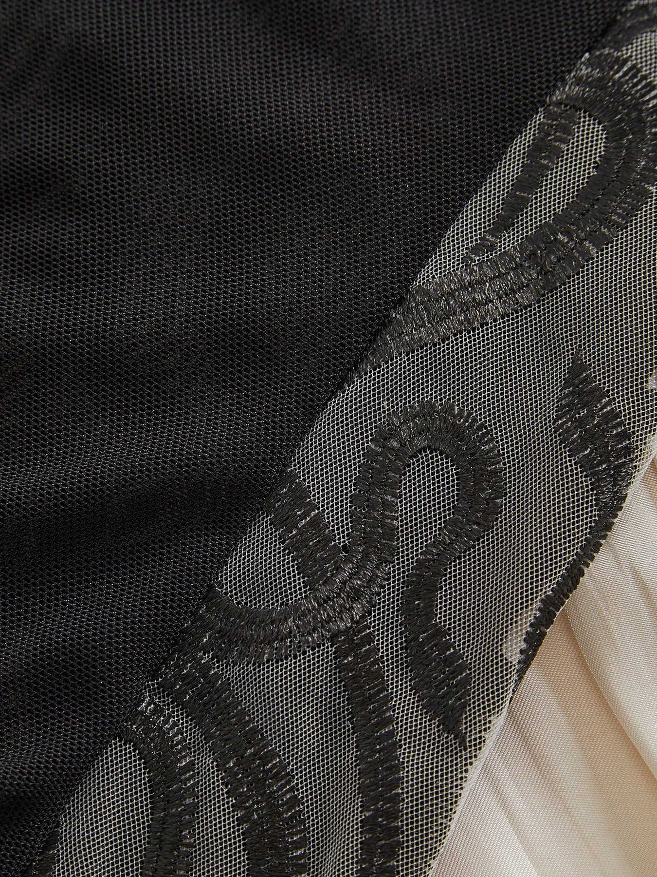 NEW Mesh Snake Embroidery Sexy Lingerie for Women Underwear Lace Transparent Sexy Bras Costumes for Women Adults