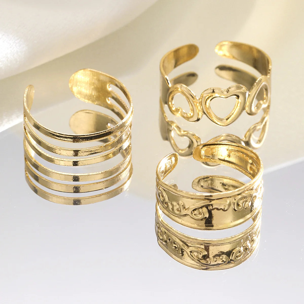 NEW Arrivals 13PCS Set Fashion Open Toe Rings Women Adjustable Simple Minimal Hollow Heart Summer Beach Smooth Feet Ring Jewelry on Foot Female Girls Casual Jewelry Fashion Apparel Accessories Supplies