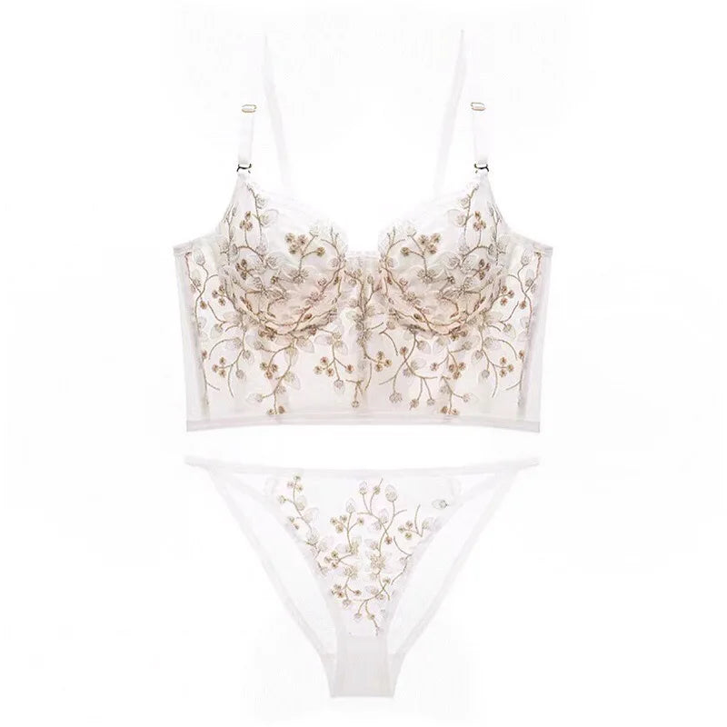 Retro Sexy Court Flower Embroidered Lace Underwear Thin Soft Steel Ring Closure Breast Gathering French Bra Set