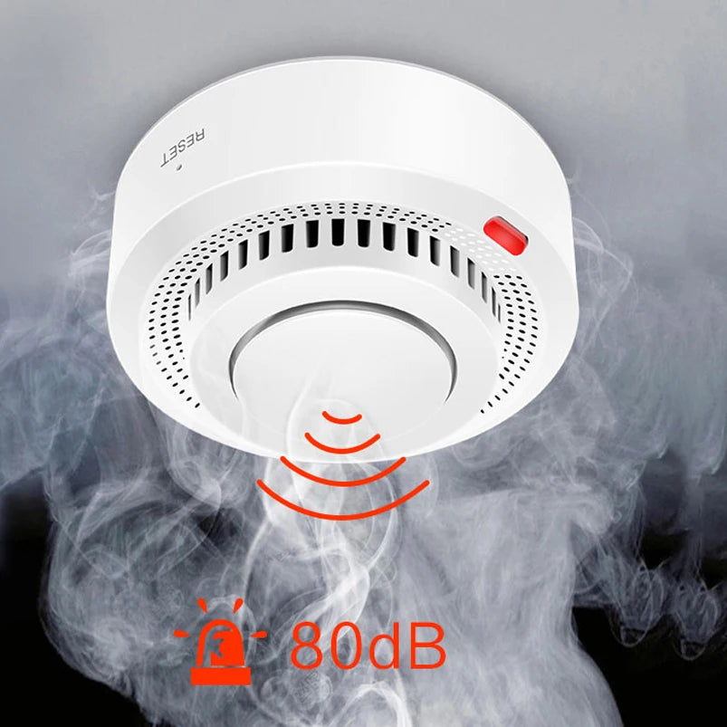 1/2/3/4//5 PCS Set Wi-Fi APP Control Remote Smoke Detector Wireless Photoelectric Sensor Fire Alarm Home Kitchen Hotels Business Mall Factory Security System Work with Smart Life Alert Sound Alarm