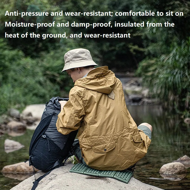 2 PCS Set Folding Mat Outdoor Mat Picnic Blankets Camping Foam Pad Waterproof Foam Seat for Picnic Hiking Backpacking Mountaineering