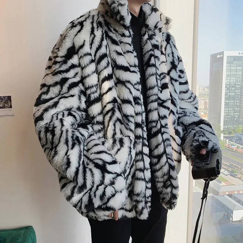 M-3XL Faux Fur Coat for Men Turn-Down Collar Tiger Leopard Imitate Fur Jacket Thick Winter Warm Snow Clothes Supplies Fluffy Plush Loose Jumper Outwear Gifts for Husband Boyfriend Lover Men Luxury Fashion Clothing Products