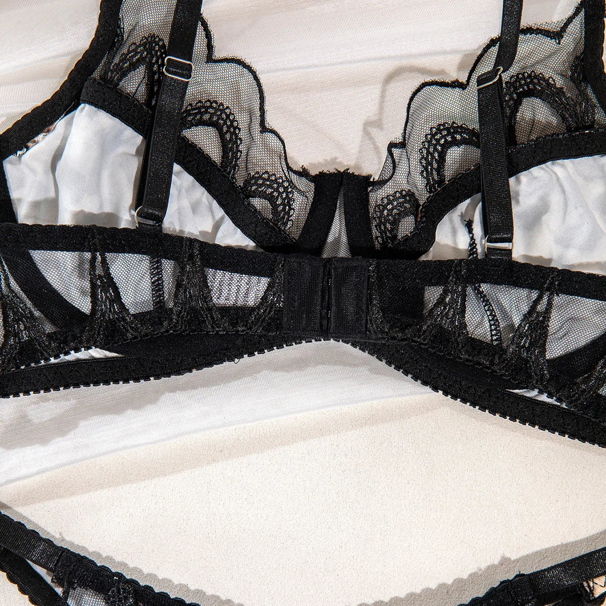 Sexy Ultra Thin Lace Leopard Lingerie Set No Steel Ring Women's Perspective Underwear Supplies See Through Exotic Apparel Suit Female Sexy Lingerie Fashion Clothing Sets Apparel Products