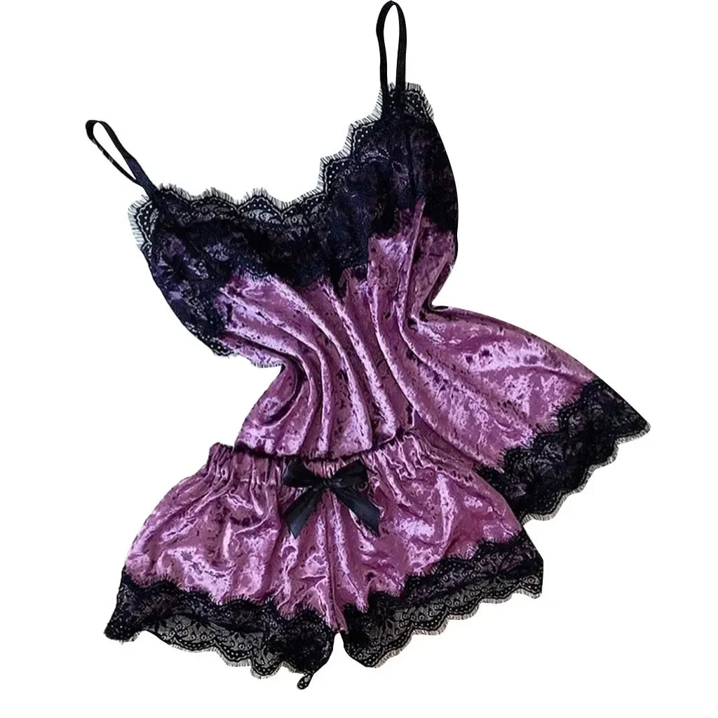 2 PCS Set S-XL Size Autumn Winter Velvet 6 Colors Pajamas Set Women's Sexy Lingerie Sleepwear Nightwear Cute Cami Top and Shorts Pajamas Sets Loungewear Home Wear Women Lingerie Clothing Supplies