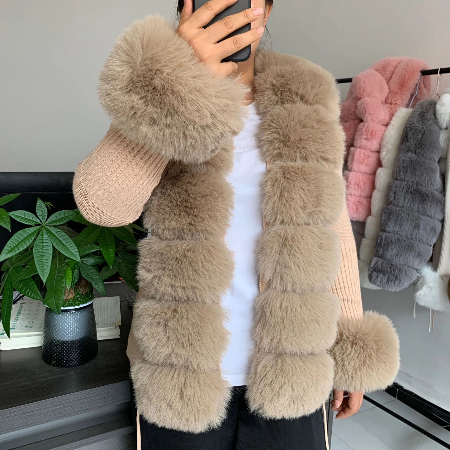 Luxury Women Girls Faux Fur Knit Sweater Cardigan Spring Autumn Winter Elegant Knitted Sweater with Faux Fox Fur Collar Ladies Winter Luxury Fashion Clothing Products