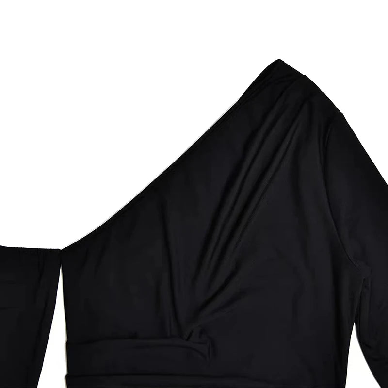Italian Style Sexy Diagonal Shoulder Black Dress Elegant Long Sleeve Split Women Dress Spring Evening Party Night Clubwear Business Dinner Outfits Long Dress Girls Ladies Luxury Fashion Clothing Supplies