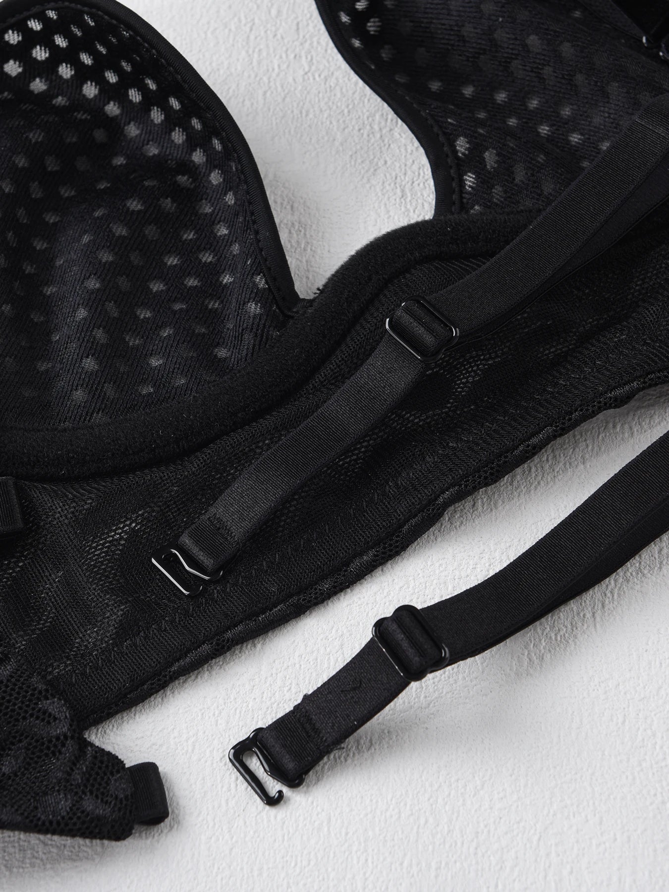 NEW 4 Colors Plus Size Stylish Mesh Breathable Soft-Steel Ring Women Bra Thin Design with Backless Multiple Wearing Styles Comfortable Lingerie Female Underwear