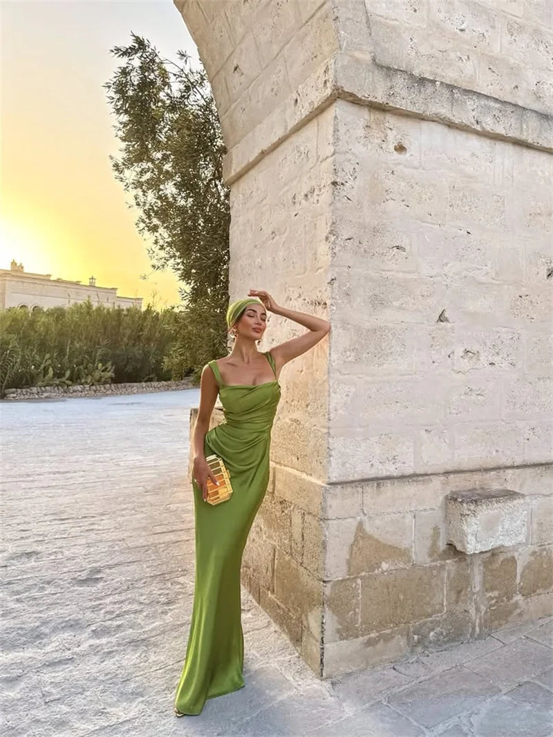 4 Colors  Satin Backless UK Size Sexy Luxury Maxi Dress Women Elegant Halter Off-Shoulder Sleeveless Lace-Up Bodycon Evening Wedding Guest Business Party Celebrity Long Dresses.