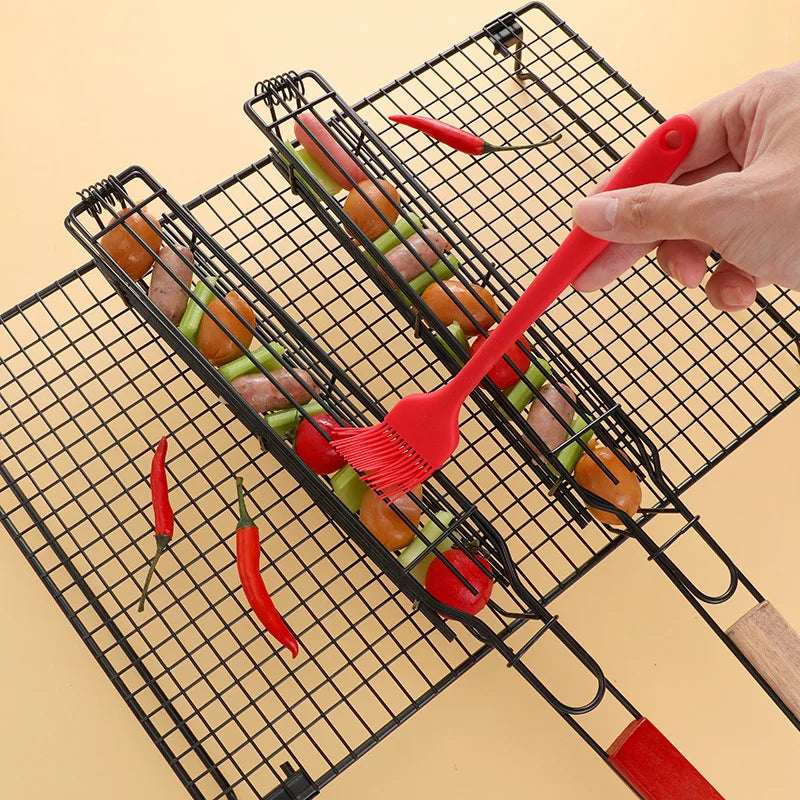 Outdoor Wooden Handle Barbecue Cage Camping Meat and Vegetable Barbecue Net Rack Picnic Barbeque Tools