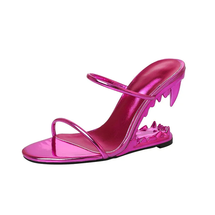 NEW Arrivals Big Gold Chain Peep Toe Tiger Teeth Heel Top Quality Sandals New Fashion Silvery Evening Beach Party Outdoors Women's Slippers Size 35-43
