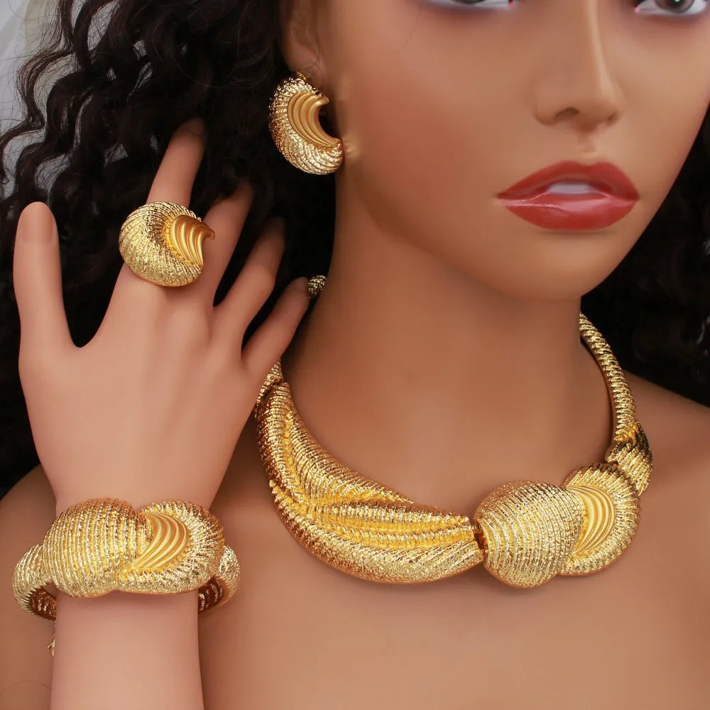 Luxury 18K Gold Plated 5 PCS Set Big Jewelry Set Large Necklace Chunky Bangle Bracelet Moon Shape Piercing Earring Ring Women Wedding Gift