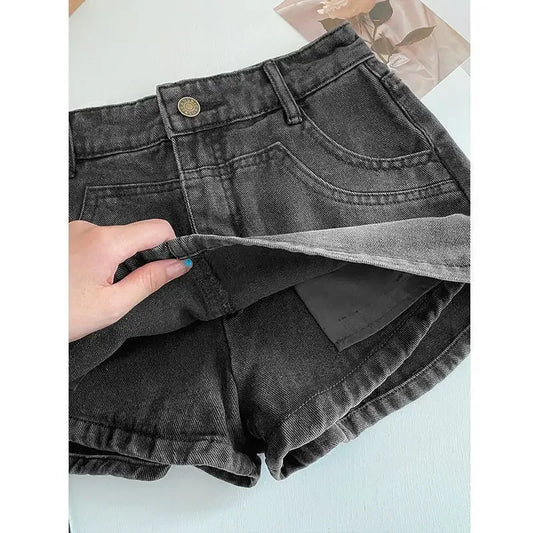 NEW Arrivals Light Blue/Black Color Vintage High-Waisted Denim Shorts Skirt Women's Spring Summer New Design Slimming Petite A- Line Skirt Trendy Female Fashion