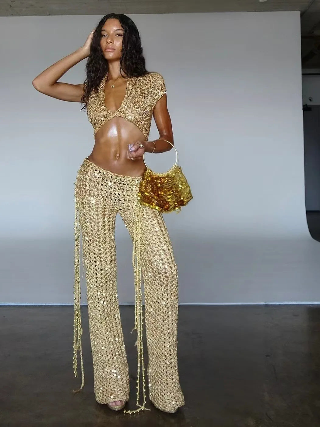 2 PCS Set S-XL UK Size Sexy Hollow-Out Sequin Woman Solid Deep V-Neck Crop Top and Tassel Pants Female Evening Beach Party Night Clubwear Prom Luxury Suit