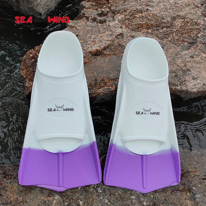 XS-XL Size Adults Kids Colorful Swimming Training Fins for Summer Beach Swimming  Elastic and Soft Silicone Diving Frog Shoes