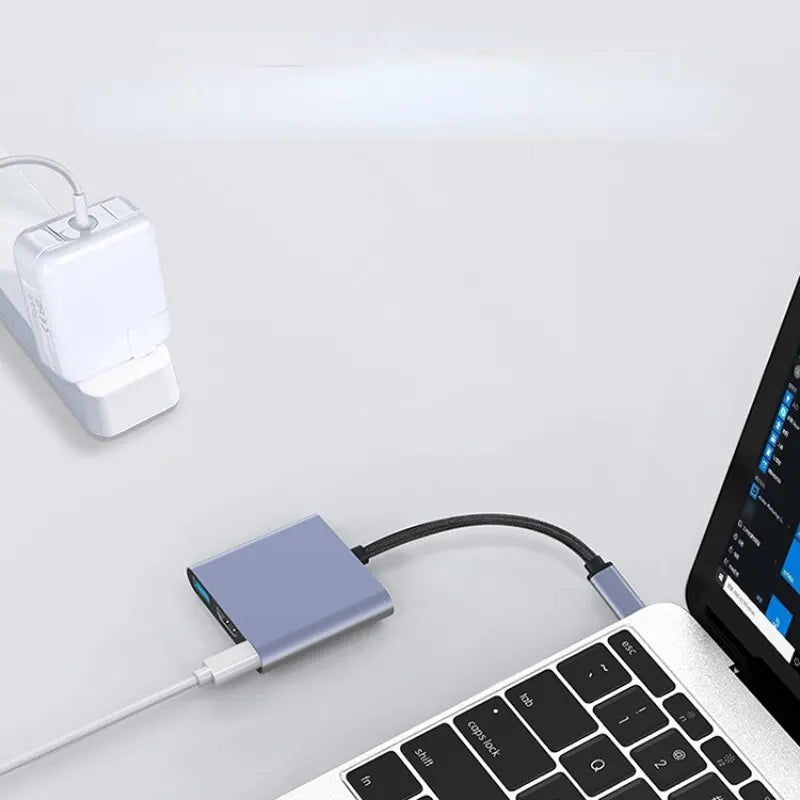 Type-c Interface 3.0 USB Multi-function Hub 3-in-1 Portable Fast Charger Computer Adapter Docking Station