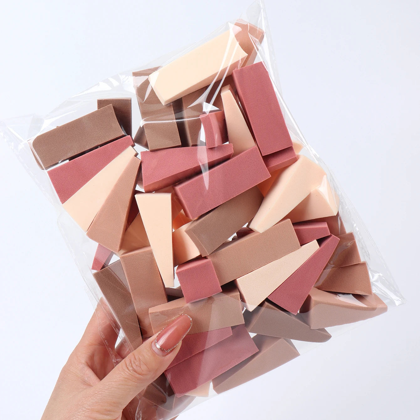 NEW Arrivals 50 PCS Set of Random Color Facial Curve Mixed Make-Up Sponge, Latex-Free, Small Wedge-Shaped Smooth Application Beauty Sponge Applicator Women Cosmetic Accessories
