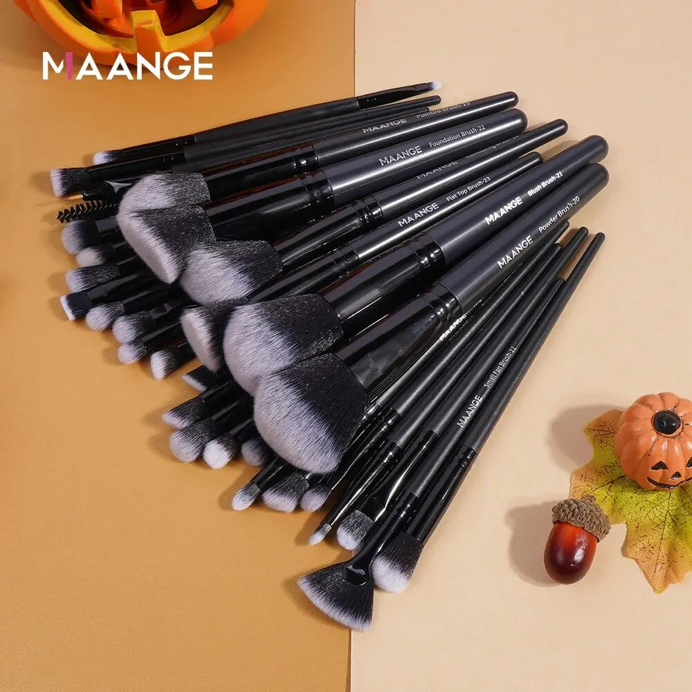 30Piece Makeup Brushes Set Professional Concealer Foundation Blush Eyeshadow Brush Synthetic Kabuki Fluffy Bristles Brush