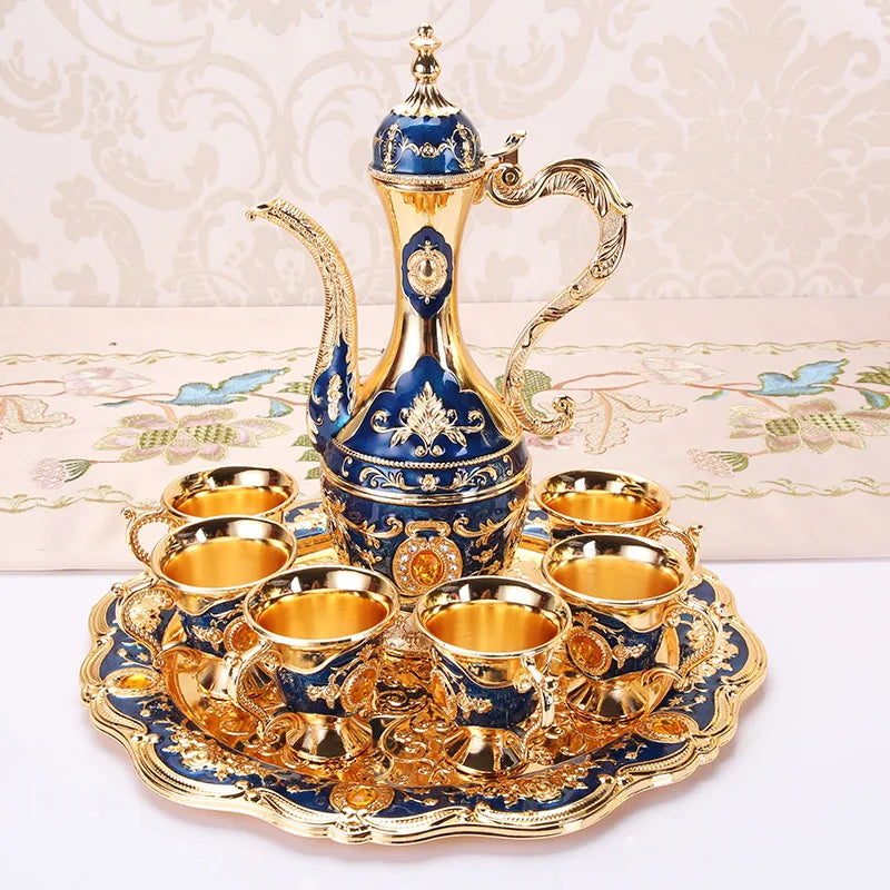 New Arrival 8 Colors Elegant Golden White Wine Set Court Wine Jug Cups Plate Set Home Bar Exquisite Decor