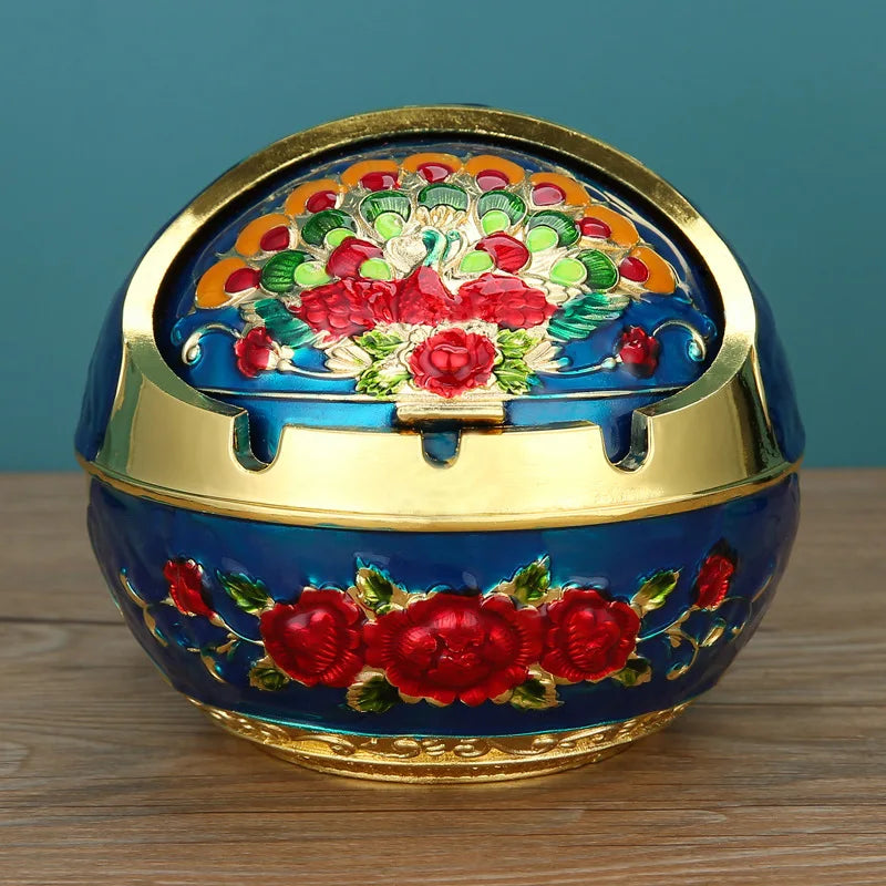 Collectible Ancient Egyptian Tutankhamun Pharaoh Ashtray Zinc Alloy Metal With Cover Anti-Fall Windproof Ashtray Home Living Room Tea Room Table Decoration