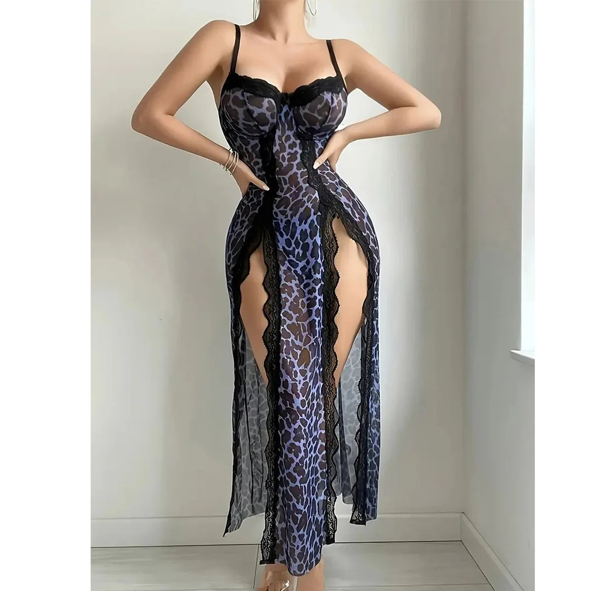 NEW Arrivals S-XL Size Blue/Brown Color Sexy Leopard Lace Mesh Long Sleeve V-Neck Home Sleepwear Set Strapless High Slit Comfortable Breathable Women Sexy Nightgown Nightdress