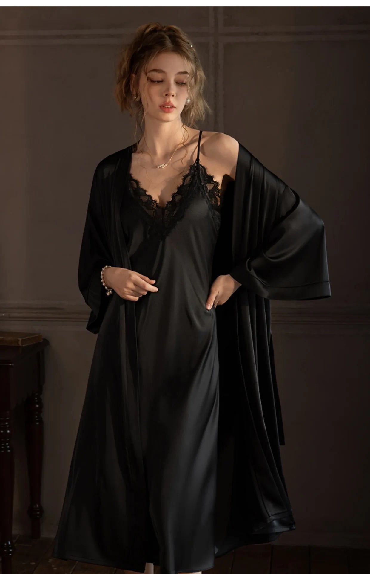 2 PCS Set S-3XL Plus Size Satin Ice Silk 3 Colors Curvy Ladies Long Robe Nightgown Set Pajamas Elegant Kimono Bathrobe Gown Sleepwear Summer Sexy Women's Home Wear Loungewear