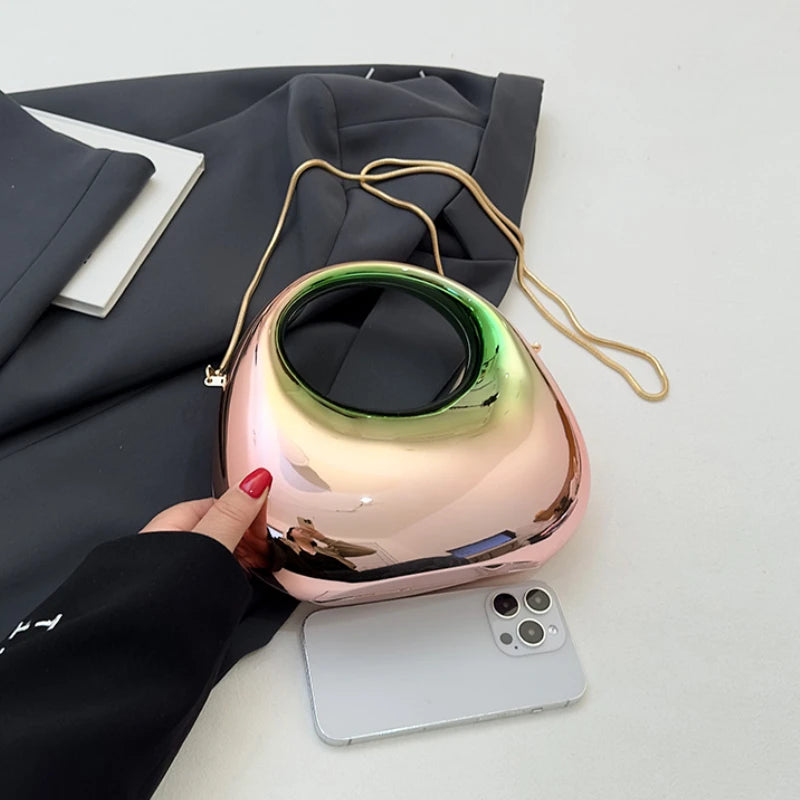 Hot Selling Women's Crossbody Bags New PVC Metallic Luster Half Moon Party Banquet Women's Bag Luxury Handbags Supplies Women Fashion Accessories