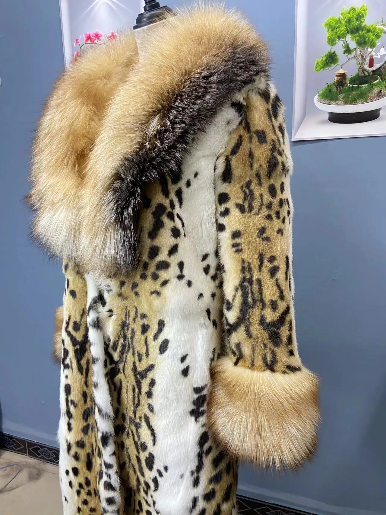 Luxury Women's Genuine Rabbit Fur Coat X-Long Real Mink Fur Jacket Long Coat with Natural Fox Fur Collar and Sleeve Cuffs Female Ladies Winter Luxury Fashion Clothing Products