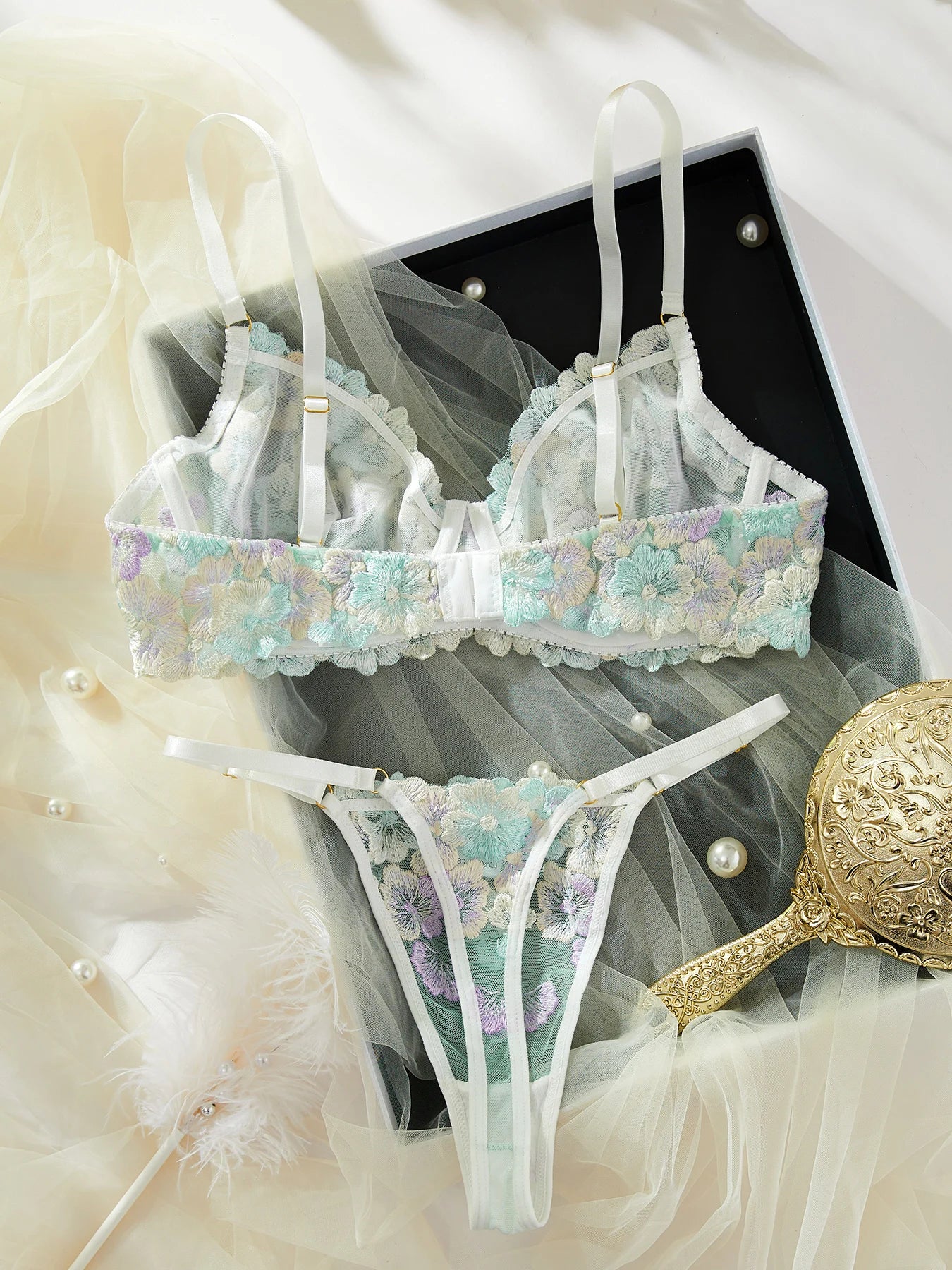 Fancy Lingerie Sexy Delicate Underwear Lace Embroidery Bilizna Set Fairy Intim Goods Onlyfans Kit Beautiful Brief Sets