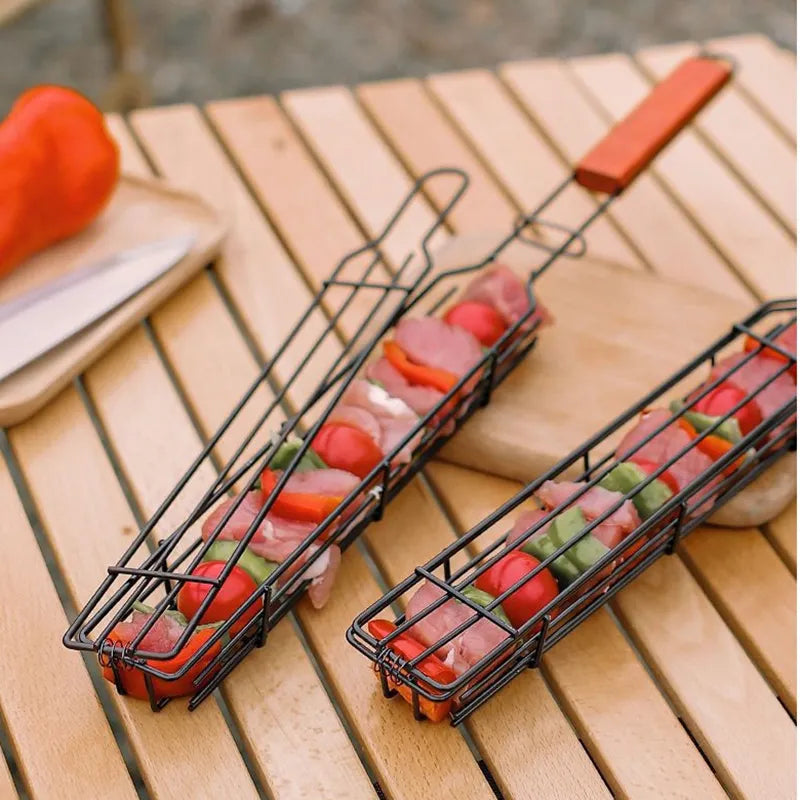 Outdoor Wooden Handle Barbecue Cage Camping Meat and Vegetable Barbecue Net Rack Picnic Barbeque Tools