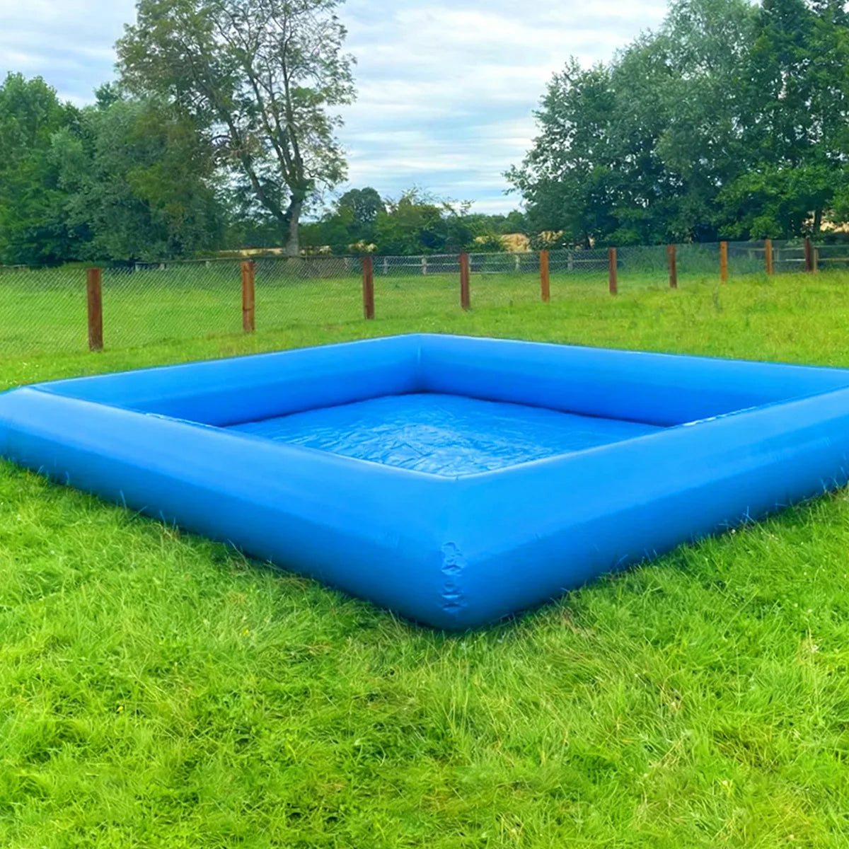 2x2/3x3/4x4M 4 Colors for Home Villa Large Pet Airtight Inflatable Swimming Pool, Outdoor Yard Dog Bathing Large Blow Up Tank Inflatable Bath Tub For Dogs with Air Pump Set Pets Summer Water Games