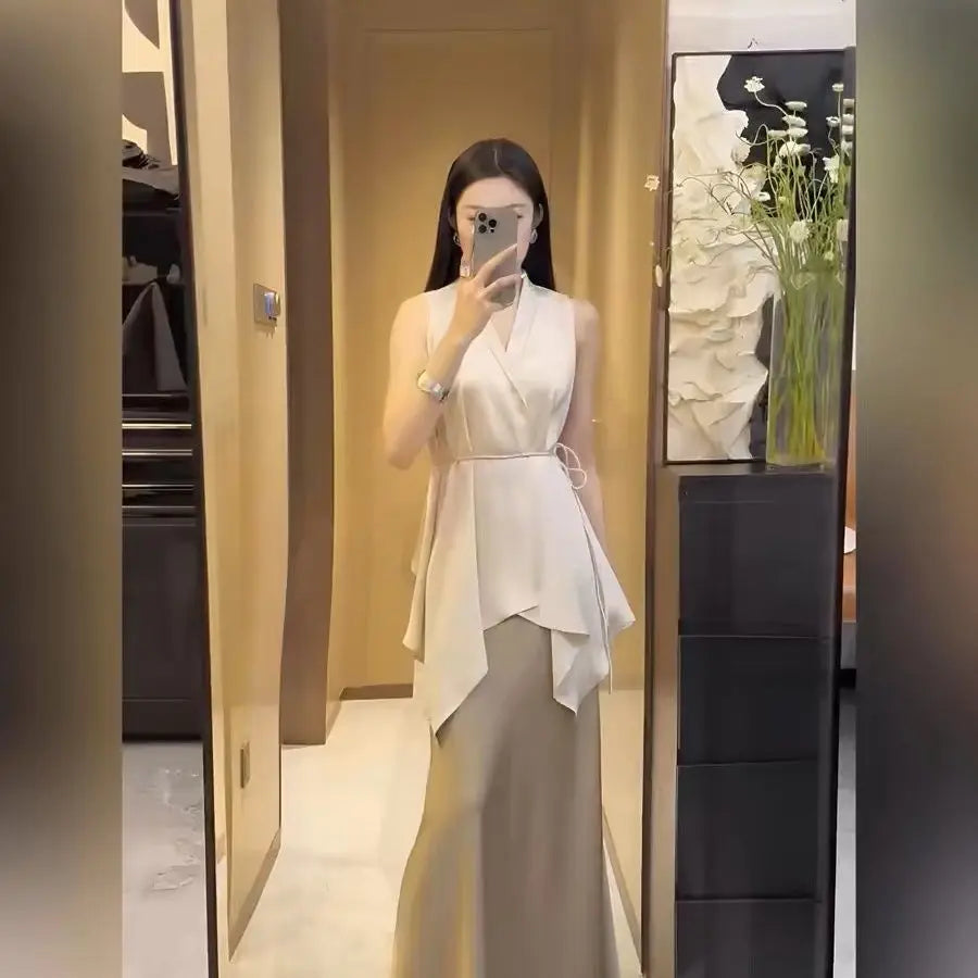 NEW S-3XL Plus Size 4 Colors Temperament Satin Sleeveless Tank Top Top Tee Summer Fashion Lacing Pleated Mid Length Top Ladies Fashionable V-Neck Blouse Tops