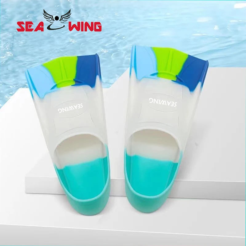 XS-XL Size Adults Kids Colorful Swimming Training Fins for Summer Beach Swimming  Elastic and Soft Silicone Diving Frog Shoes