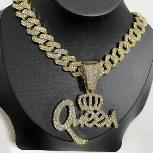 Silver/Gold Color Hip Hop Queen Letter Pendant Cuban Chain Necklace Fashionable Trendy Brand Diamond Embedded Jewelry Accessory
