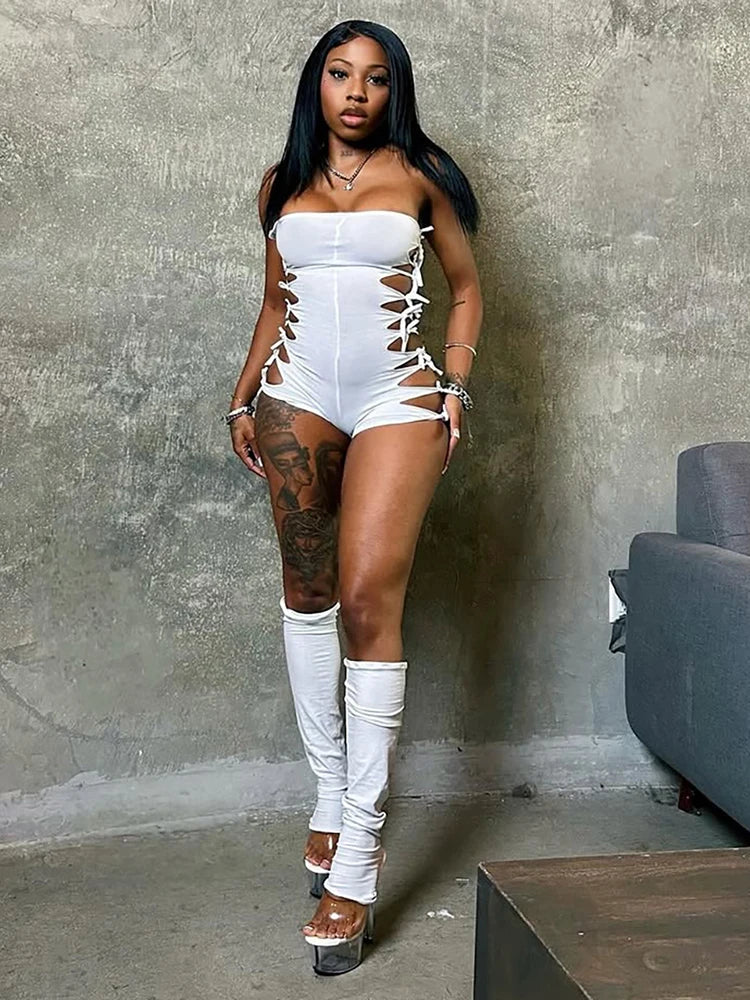 2 PCS Set Black and White Color Hollow Women Tassel Bandage Low-Neck Sleeveless Backless Playsuits + Simple Leg Sleeve Midnight Clubwear Summer Evening Rave Beach Party Sexy Suit