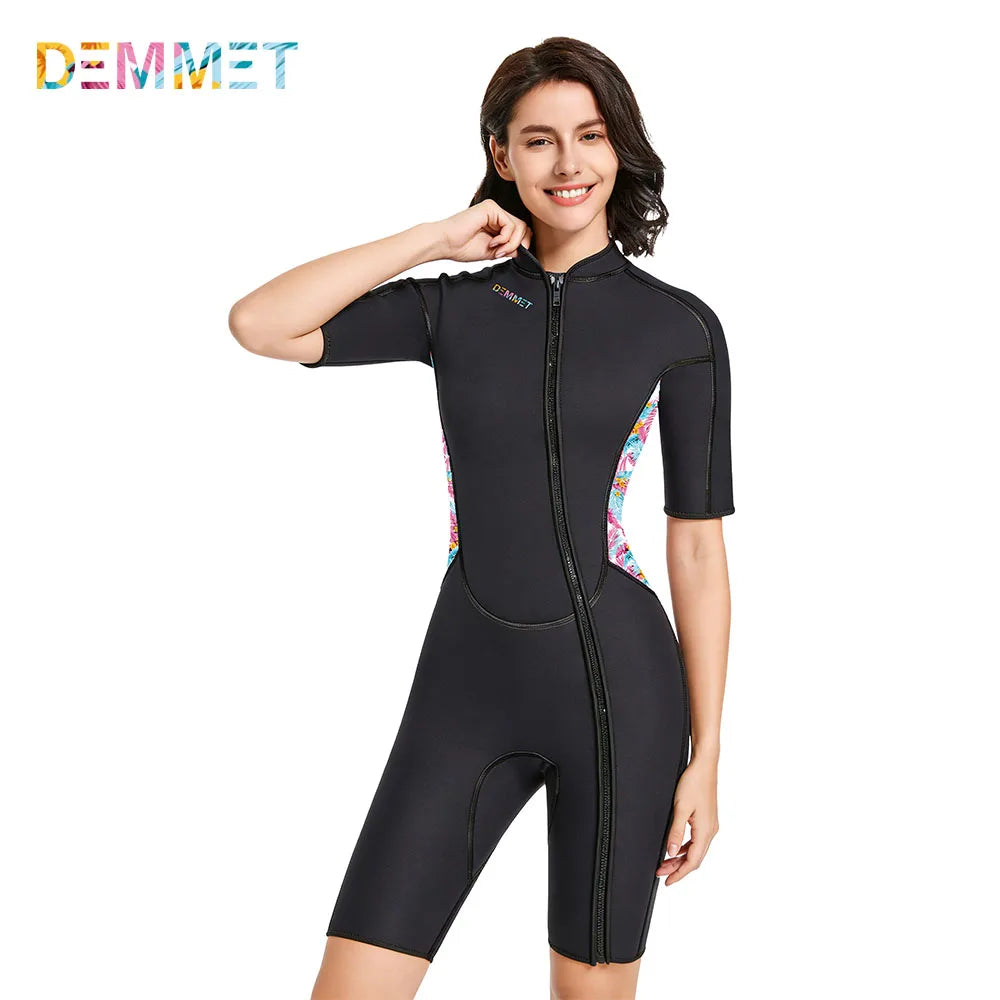 1.5MM Neoprene Women's S-XL Wetsuit Short-Sleeve Full Body Diving Scuba Suit Women Printed Front-Zip UV Sun Protection Warm Swimming Snorkeling Training Suit Water Sports Apparel Clothing Supplies
