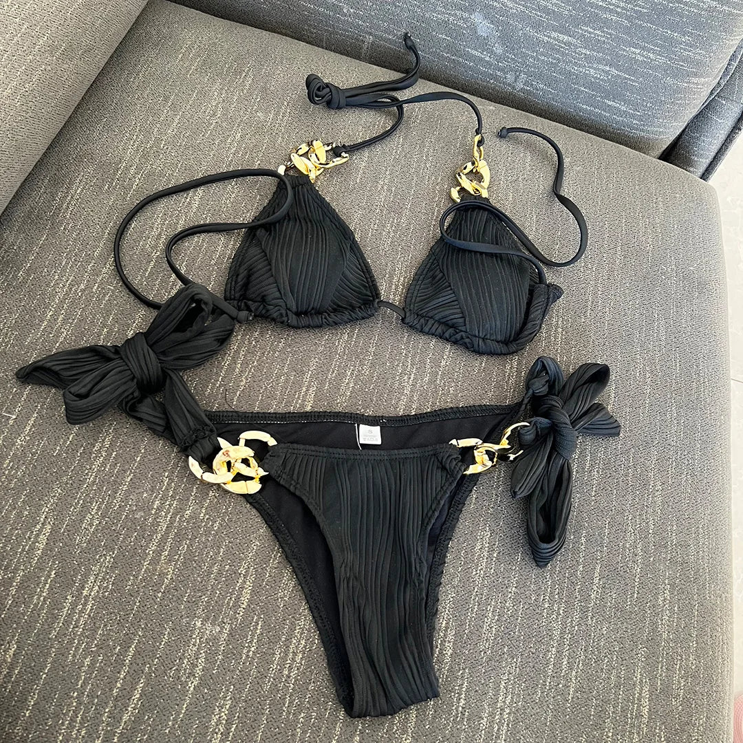 NEW 8 Colors Sexy Halter Metal Rings Bikinis Wrinkled Bikini Female Swimsuit Women Swimwear 2PCS Bikini Set High Cut Bathing Suit Swim Ladies Sexy Swimwear Bikini Set