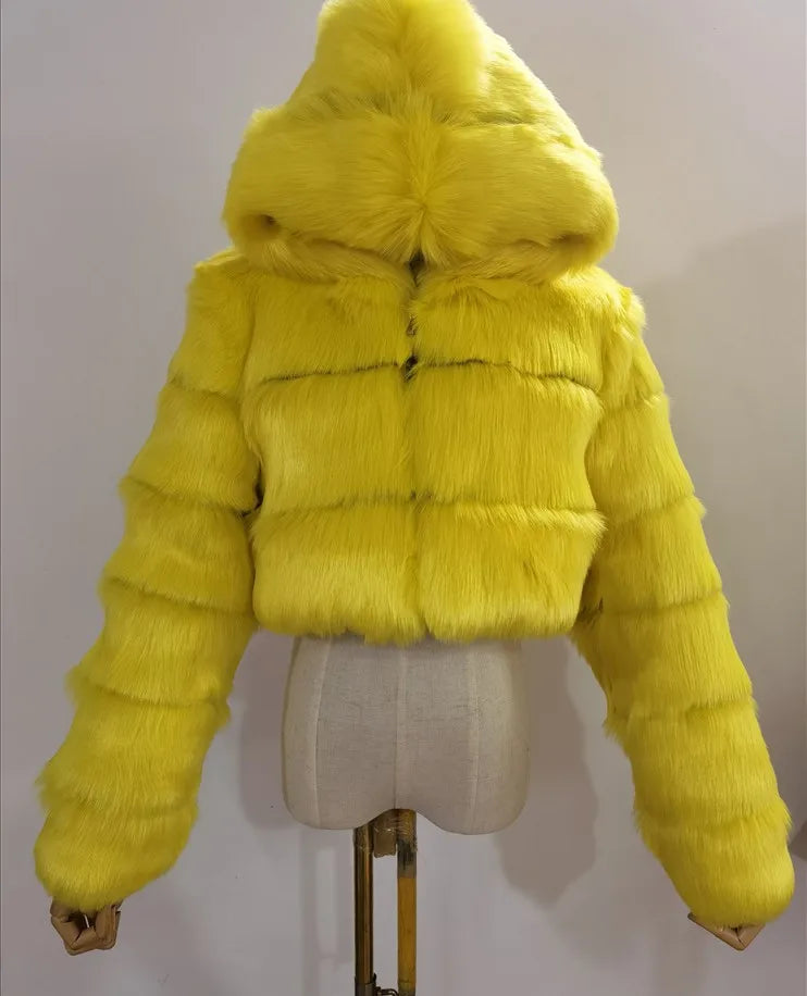 NEW Arrivals S-3XL Coffee/Dark Gray/Black Fashion Women Environmental Red Faux Fox Fur Coat with Hood Thick Warm Full Pelt Fake Fur Jacket Short Winter Woman Fur Coat Ladies Girls Luxury Fashion Clothing Supplies