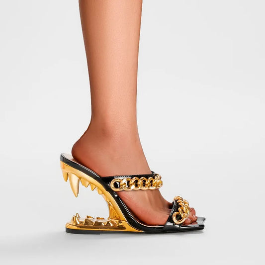 NEW Arrivals Big Gold Chain Peep Toe Tiger Teeth Heel Top Quality Sandals New Fashion Silvery Evening Beach Party Outdoors Women's Slippers Size 35-43