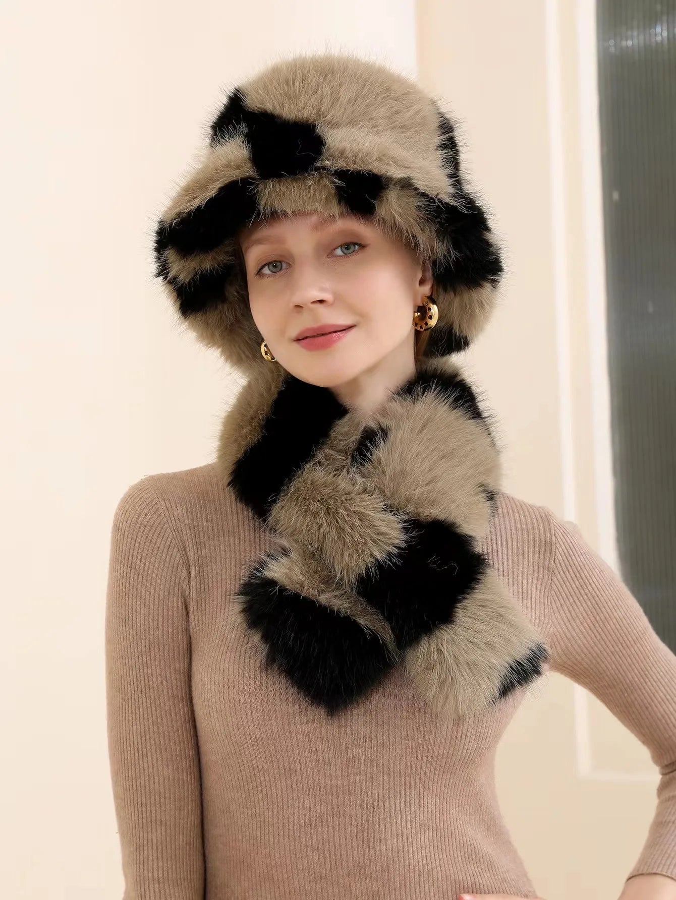 NEW Luxurious Imitation Mink Fur Flat Roof  Autumn Winter Warm Snow Clothes Bucket Hat Ball Plush Fisherman Hat Soft Warm Thick Basin Bucket Hats Female Ladies Luxury Fashion Clothing Accessories Products
