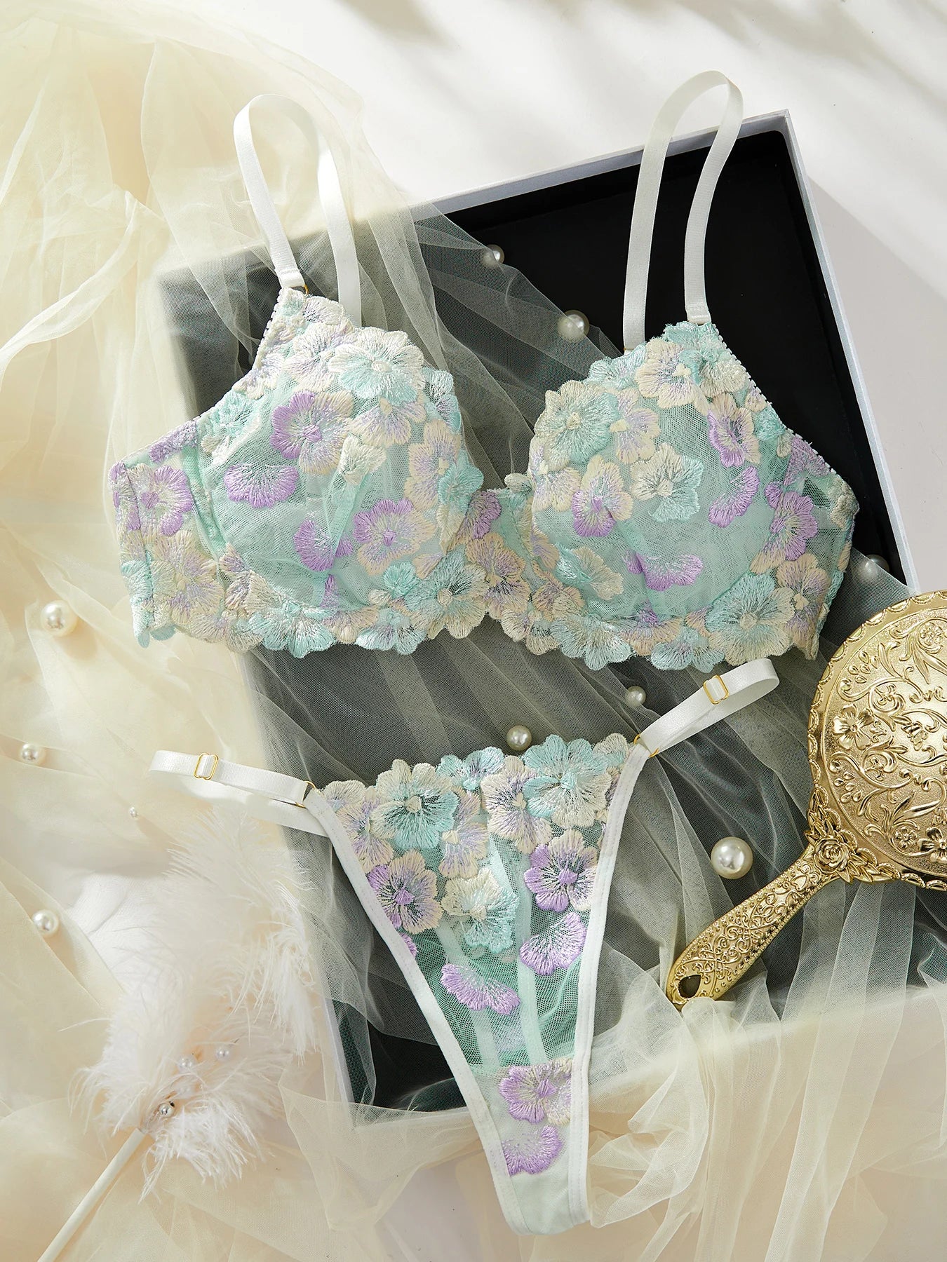 Fancy Lingerie Sexy Delicate Underwear Lace Embroidery Bilizna Set Fairy Intim Goods Onlyfans Kit Beautiful Brief Sets